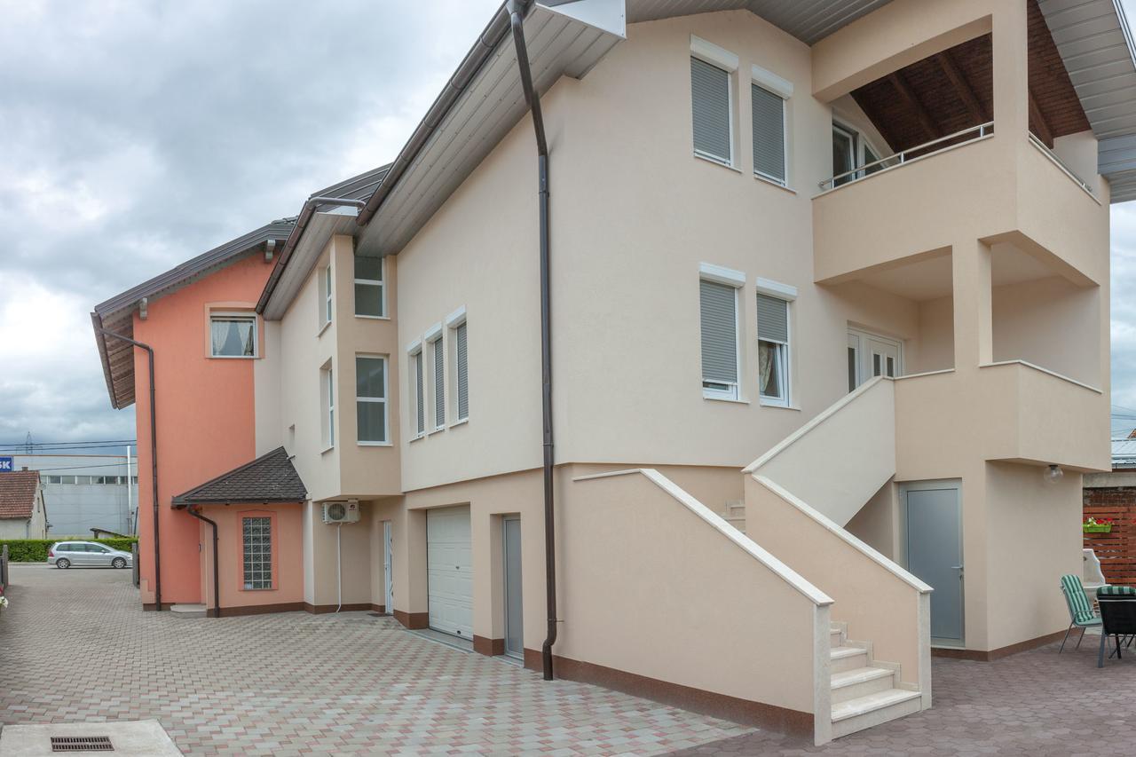 Villa Maja Bihac Exterior photo